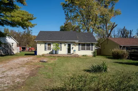 1130 Old Barren River Rd, Bowling Green, KY 42101