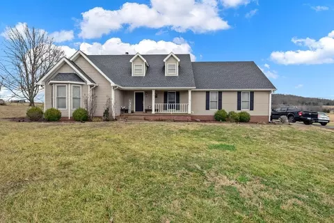 2774 Petros Browning Rd, Rockfield, KY 42274