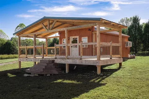 3682 Sharpes Garden Rd, Lewisburg, KY 42256