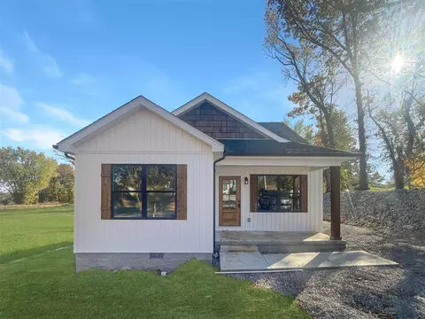 269 Peterson Ave, Auburn, KY 42206