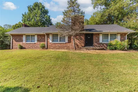 355 Marylan Ave, Bowling Green, KY 42101