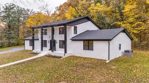 110 Cardinal Dr, Russellville, KY 42276