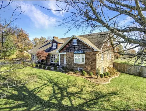 1636 Pritchardsville Rd, Glasgow, KY 42141