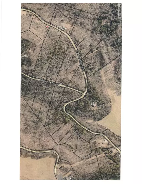 1604 Greencastle Rd, Bowling Green, KY 42101