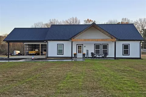 5550 Brownsford Rd, Scottsville, KY 42164