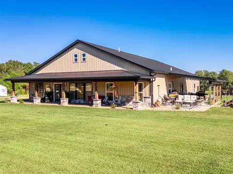 2312 Buena Vista Rd, Russellville, KY 42276