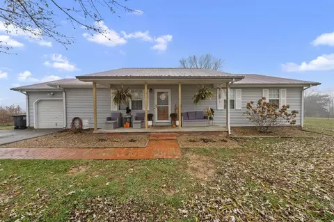 215 Jim Glover Rd, Glasgow, KY 42141