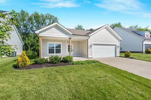 632 Denver Cir, Bowling Green, KY 42103