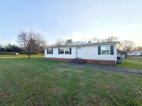 1025 Parkland Ct, Bowling Green, KY 42101