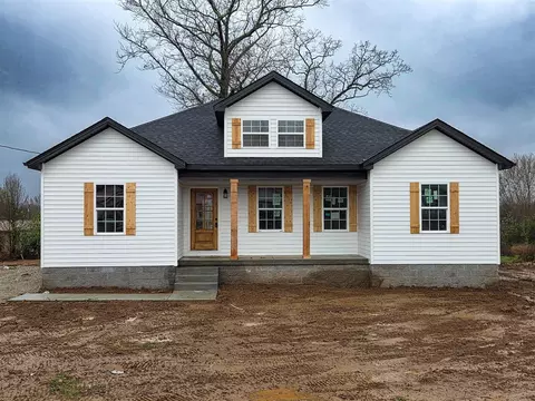 305 Hunters Cir, Russellville, KY 42276