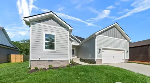 649 Pleasant Meadow Ln, Bowling Green, KY 42101