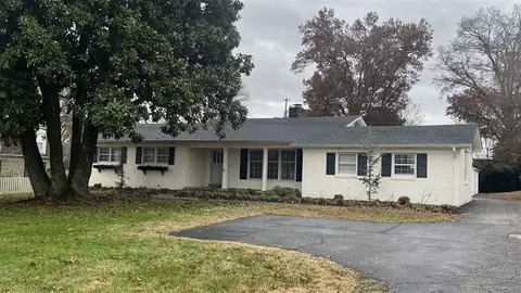 1319 Fairview Ave, Bowling Green, KY 42103