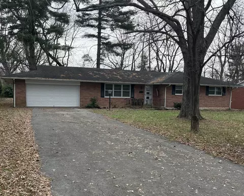 749 Sherwood Dr, Bowling Green, KY 42103