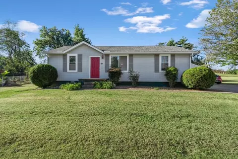 1481 W Calvert Ct, Gallatin, TN 37066