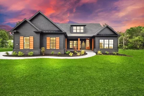 3308 Upper Gable Dr, Bowling Green, KY 42101