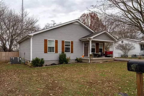 403 Fairview Ave, Franklin, KY 42134