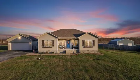1177 Browning Rd, Auburn, KY 42206