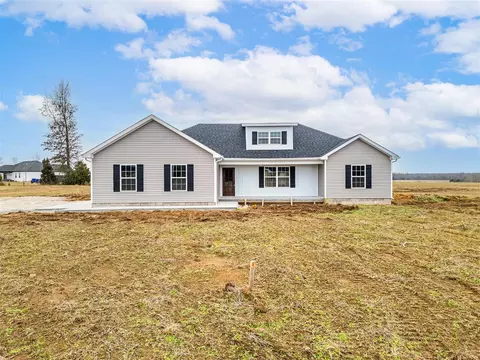 108 Owen Martin Ln, Lewisburg, KY 42256