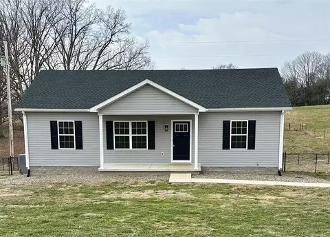 75 Forest Springs Rd, Scottsville, KY 42164