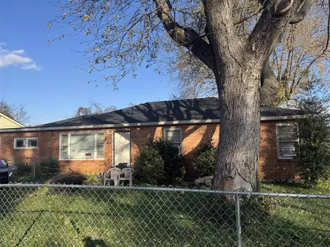 1420 Audubon Dr, Bowling Green, KY 42101