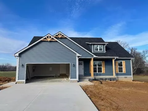 275 Walnut Grove Dr, Smiths Grove, KY 42171