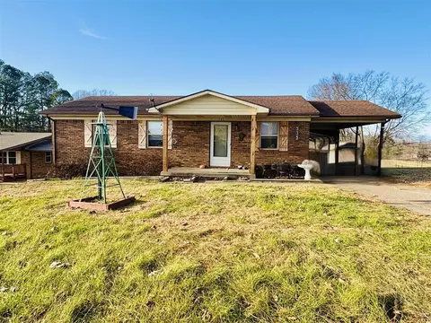 335 S Tyler St, Morgantown, KY 42261
