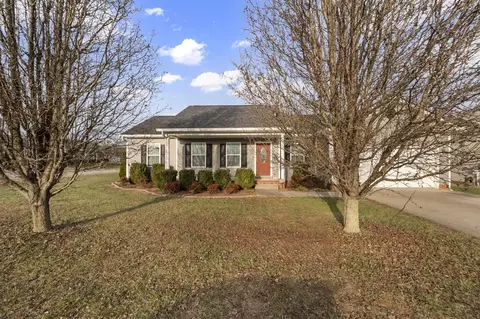 3003 Tomahawk Ct, Bowling Green, KY 42101