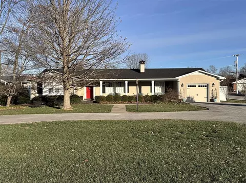 664 Hampton Dr, Bowling Green, KY 42103