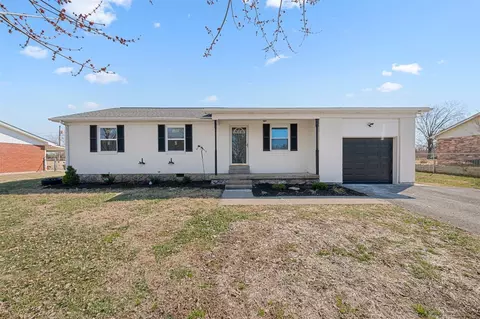 300 Thompson Heights Ct, Bowling Green, KY 42101