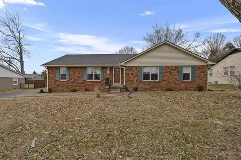 2708 Thompson Dr, Bowling Green, KY 42104