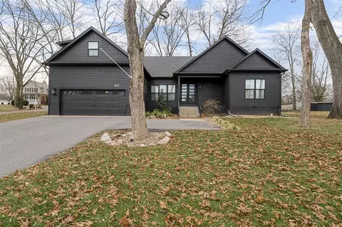 615 Oaklawn Way, Bowling Green, KY 42101