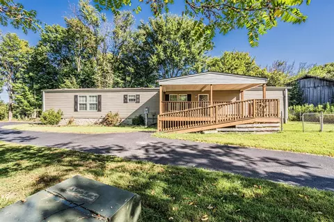 1727 Halifax-settle Rd, Scottsville, KY 42164