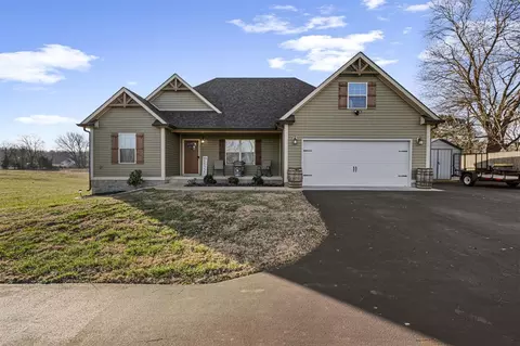 447 New Grove Rd, Smiths Grove, KY 42171