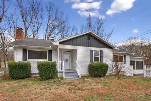 508 W Mose Rager Blvd, Drakesboro, KY 42337