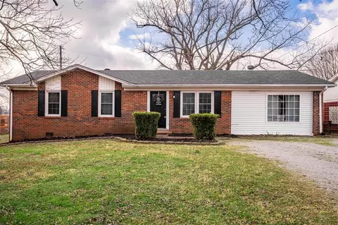 159 Watkins Dr, Auburn, KY 42206