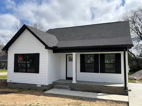 306 John J Johnson Ave, Franklin, KY 42134