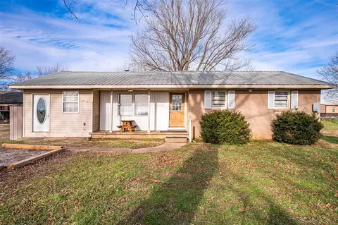 4412 Butler Rd, Elkton, KY 42220