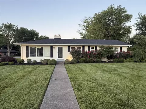 620 Sherwood Dr, Bowling Green, KY 42103