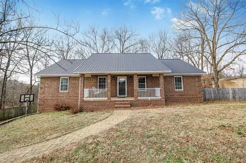 539 Young Rd, Smiths Grove, KY 42171
