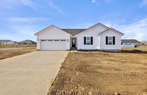 895 Alberta Dr, Bowling Green, KY 42101