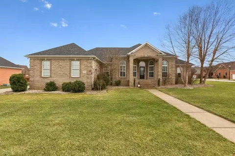 141 Cynthia Lynn Dr, Bowling Green, KY 42103