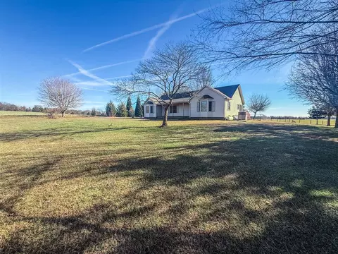 765 Finney Rd, Rockfield, KY 42274