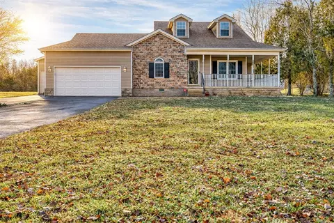 134 Rolling Meadows Dr, Bowling Green, KY 42101
