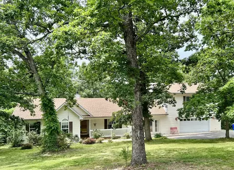 3995 Glen Lily Rd, Bowling Green, KY 42101