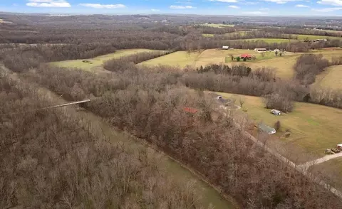 1556 Matthews Mill Rd, Glasgow, KY 42141