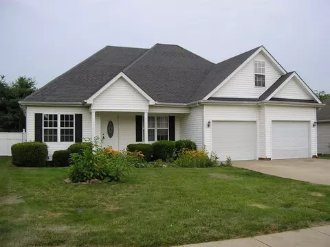 1002 Angelica St, Bowling Green, KY 42104