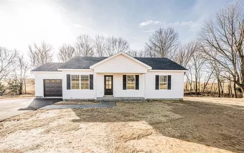 12635 Old Bowling Green Rd, Smiths Grove, KY 42171
