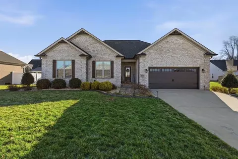827 Olde Gap Ct, Bowling Green, KY 42104