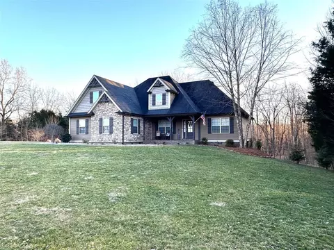 209 Cross Creek Ct, Alvaton, KY 42122