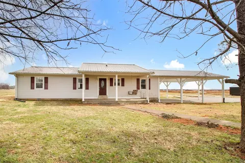 464 Skees Rd, Bowling Green, KY 42104